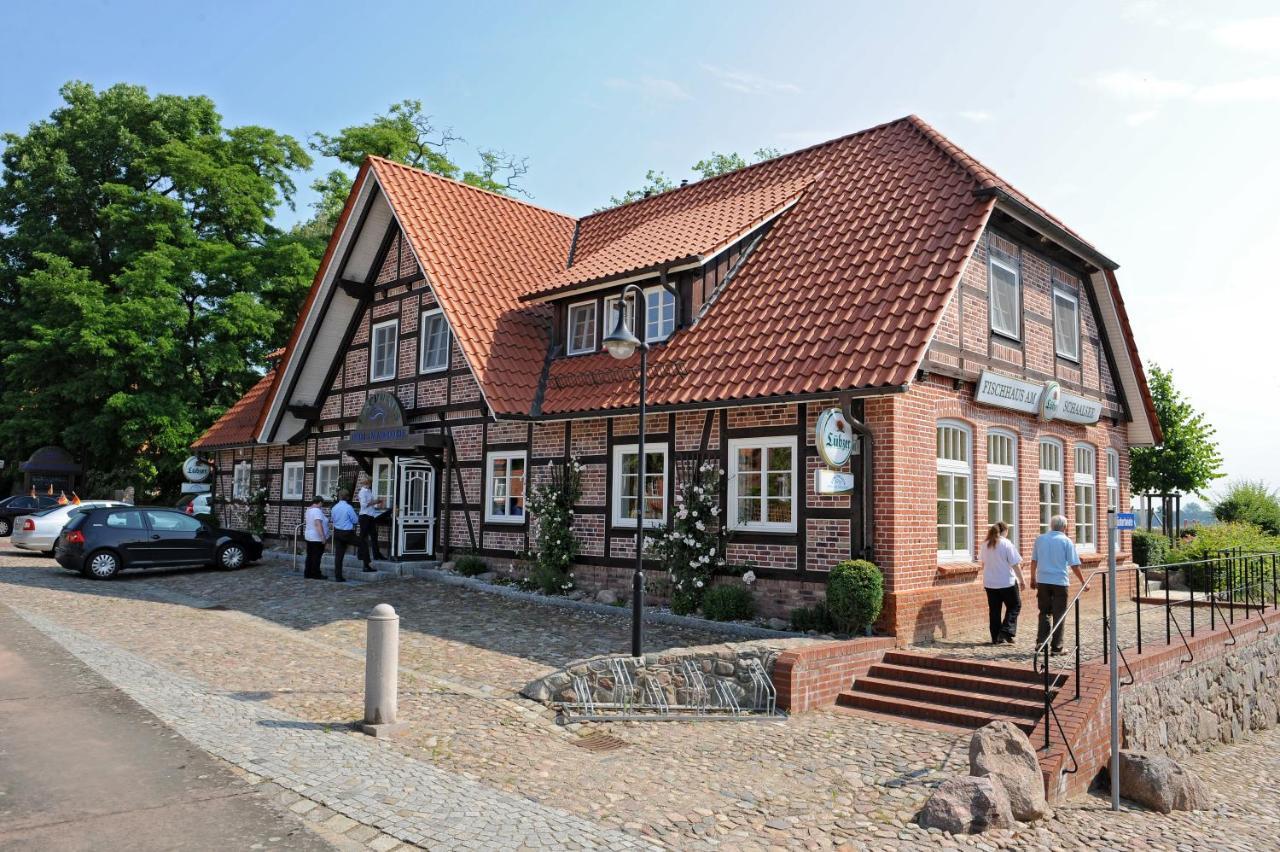 Fischhaus Am Schaalsee Zarrentin am Schaalsee Exterior photo