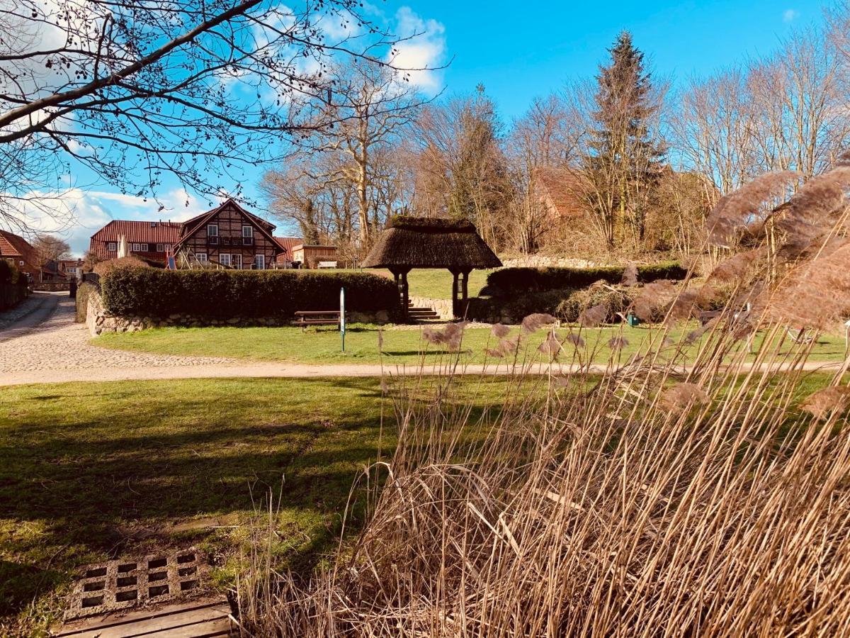 Fischhaus Am Schaalsee Zarrentin am Schaalsee Exterior photo